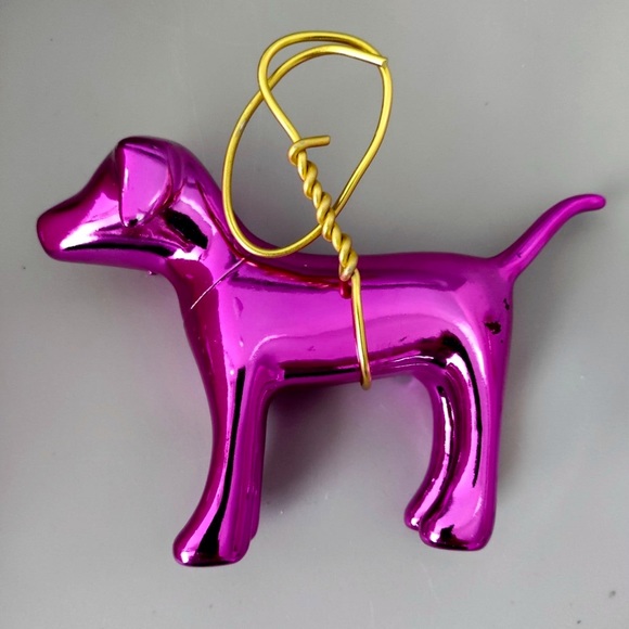 ✨ RARE VICTORIA'S SECRET STORE PROP VICTORIA’S SECRET CHRISTMAS TREE VS PINK✨ - Picture 2 of 6